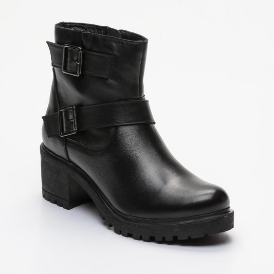 MAEVI  bottines à talon en cuir noir