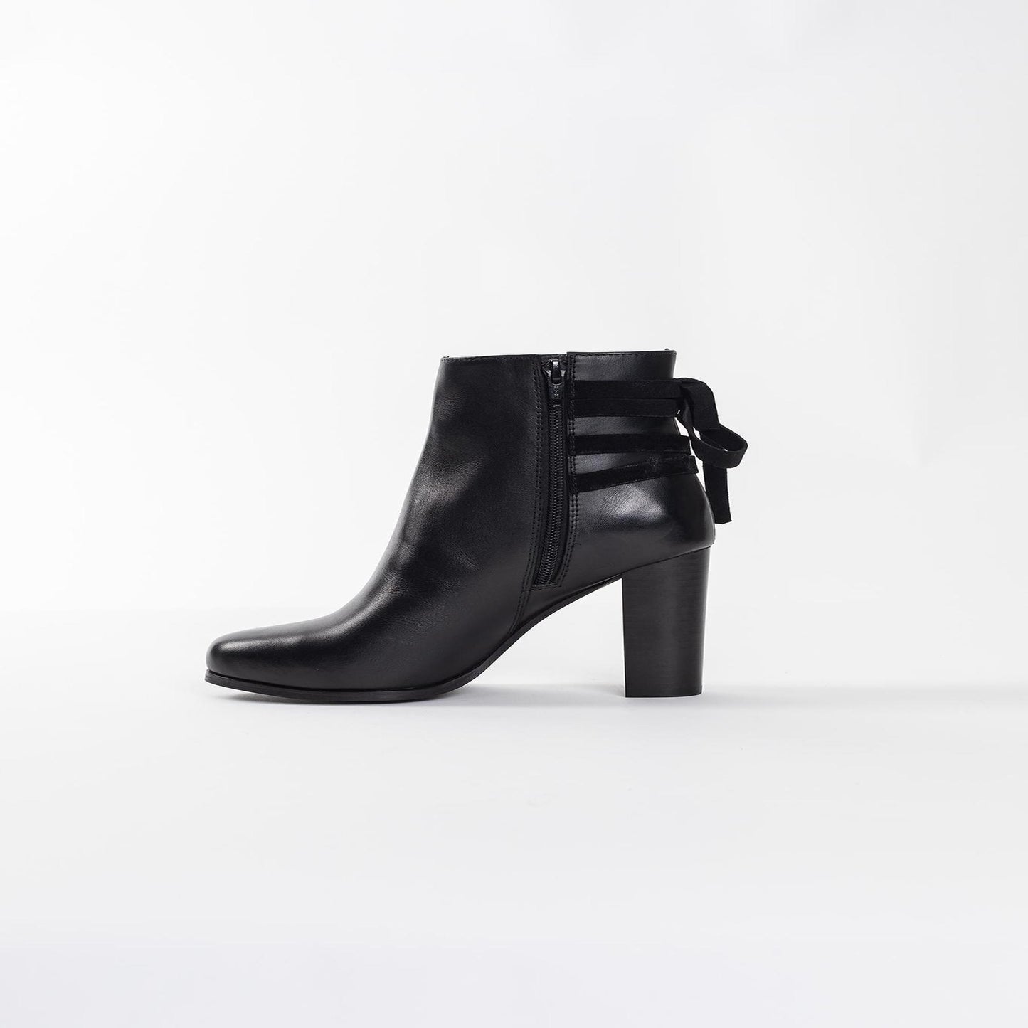 STOCKTON bottines à talon en cuir noir